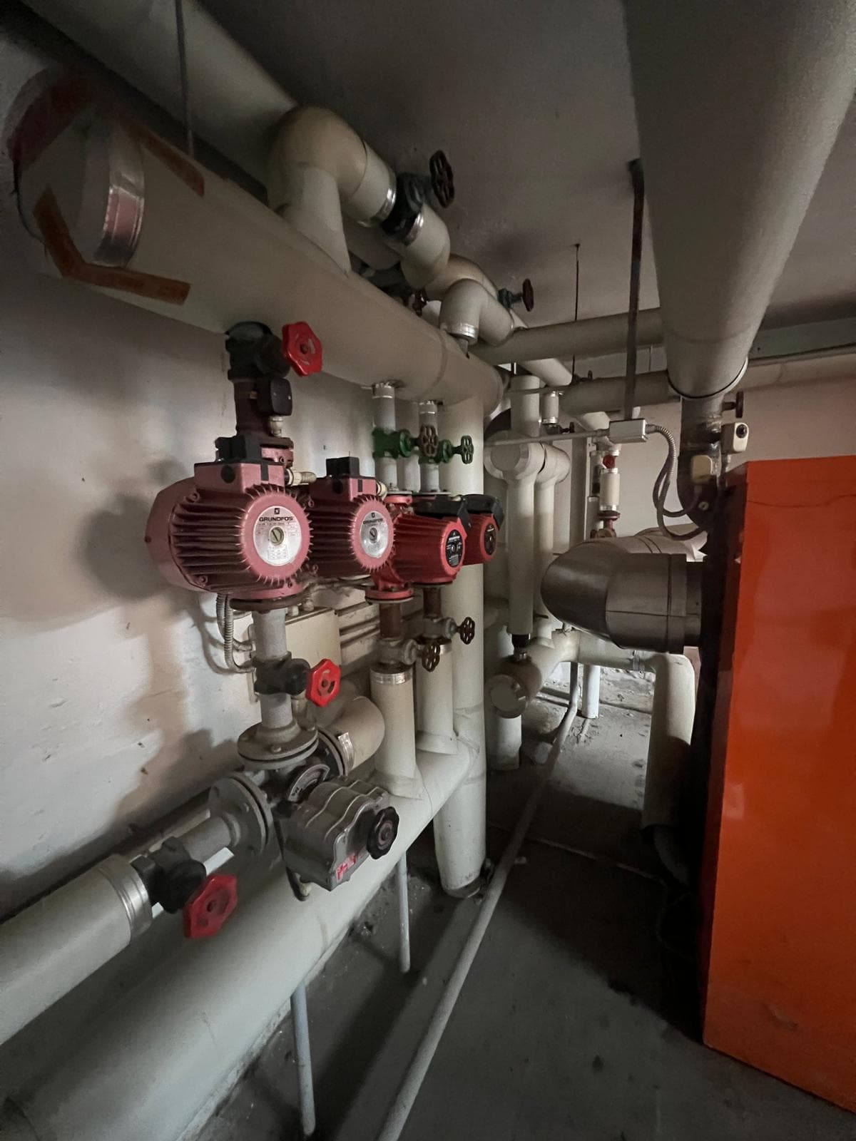 Installazione di impianto termico in ambiente tecnico
